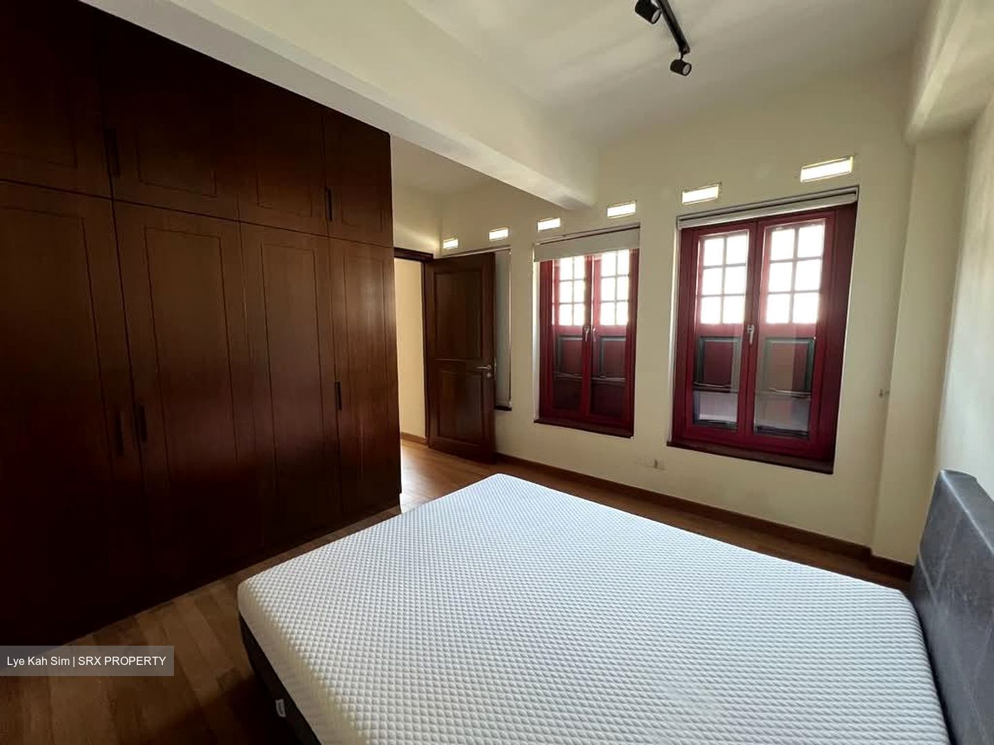 Mosque Street (D1), Condominium #556811441